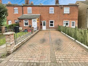 HILL COTTAGES- click for photo gallery